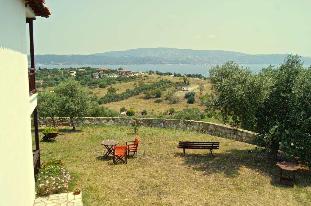 Erotokritos Apartment *